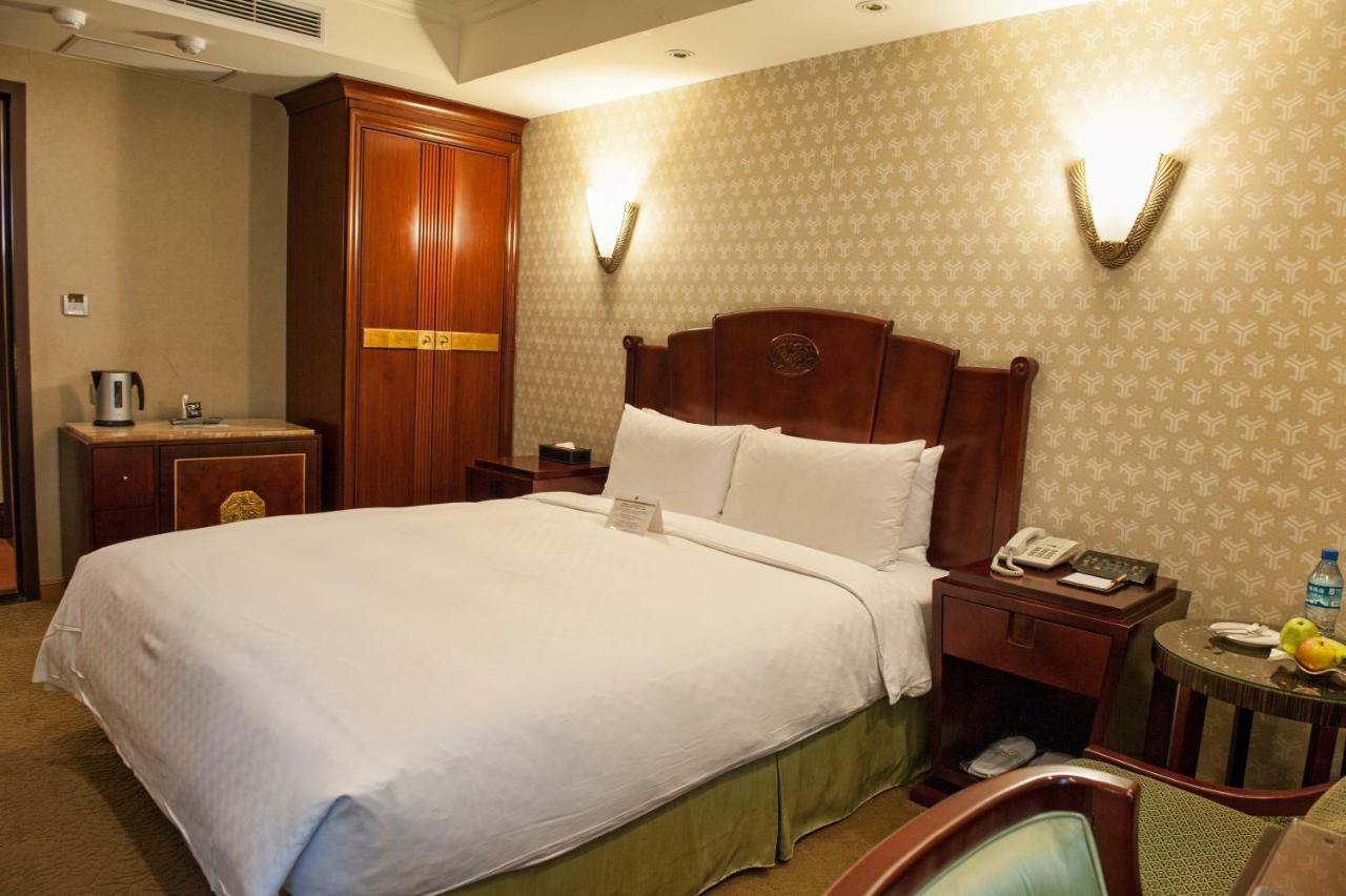 Royal Palace Hotel Taipei Dış mekan fotoğraf